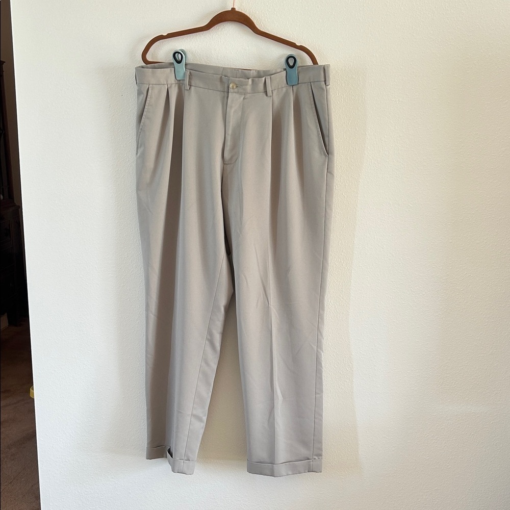Van Heusen Cuffed Dress Pants